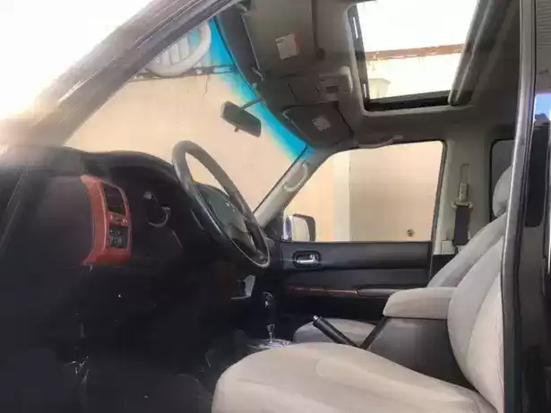 Использовал Nissan Patrol Продается в Аль-Садд , Доха #7266 - 1  image 